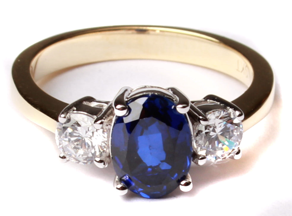 9ct gold sapphire c/z ring