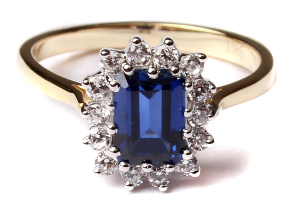 9ct gold sapphire c/z  ring